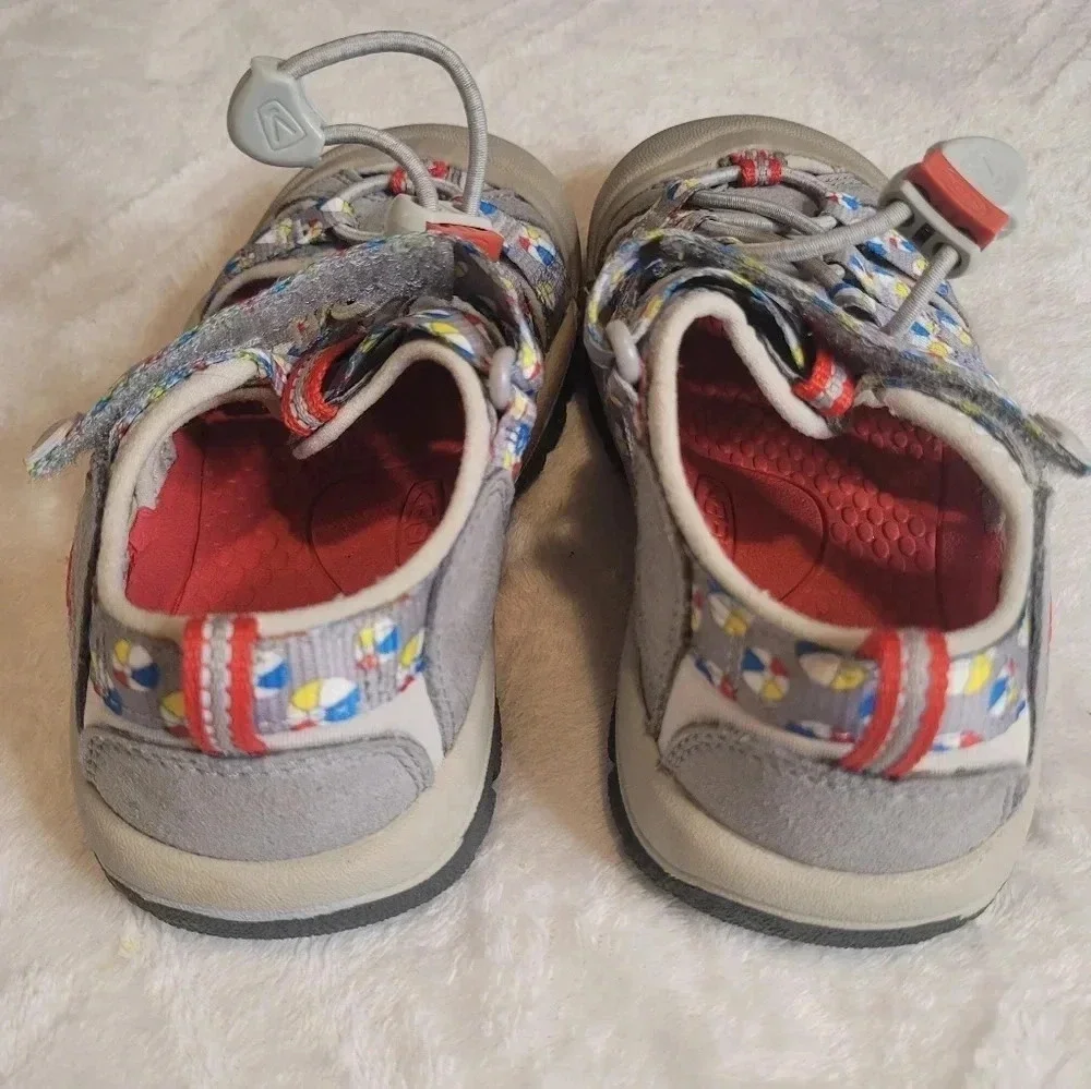 KEEN Newport unisex girls boys outdoors waterproof washable sandals shoes, sz 11